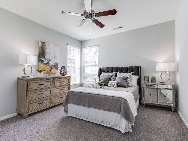 Apartment for rent in Parkway Flats, Kalamazoo