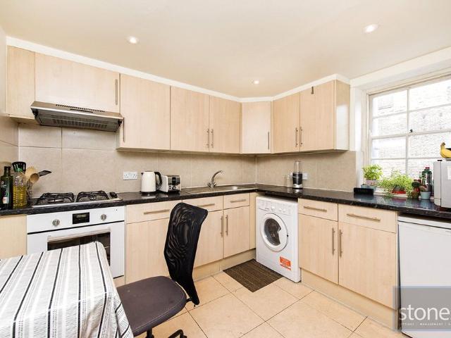 Apartment for rent in Chalk Farm, Greater London