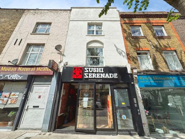 Apartment for rent in Chalk Farm, Greater London