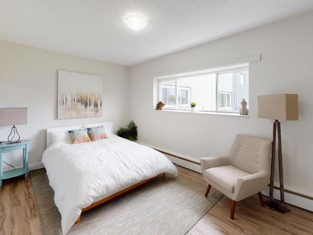 Apartment for rent in Mulhurst Bay, Ontario