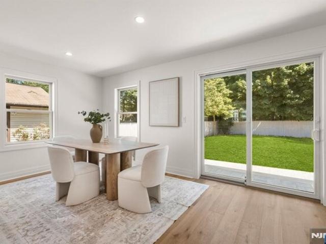 House for sale in Rochelle Park, New Jersey