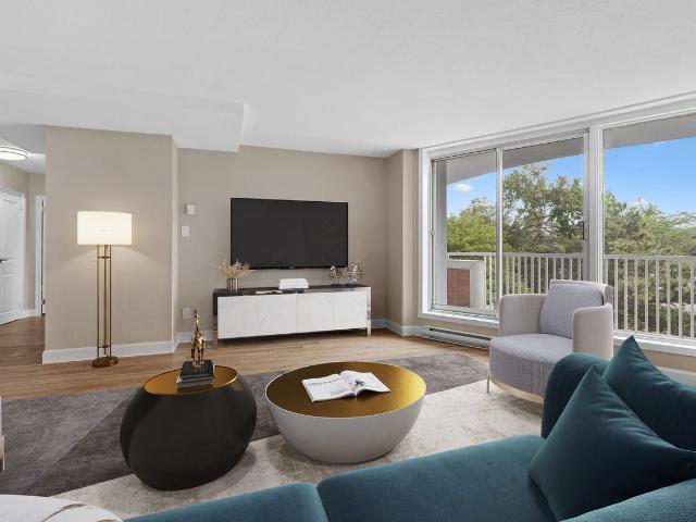 Apartment for rent in Bay, Ottawa