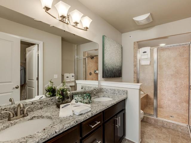 Apartment for rent in Auburn Hills, Michigan