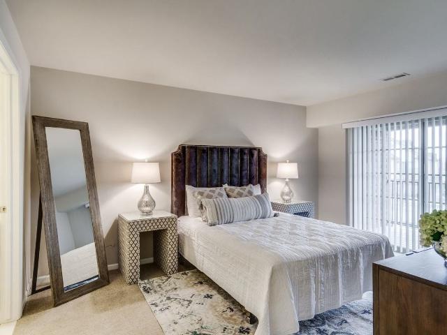 Apartment for rent in Auburn Hills, Michigan