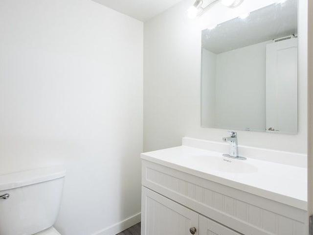 Apartment for rent in Wedgewood, Alberta