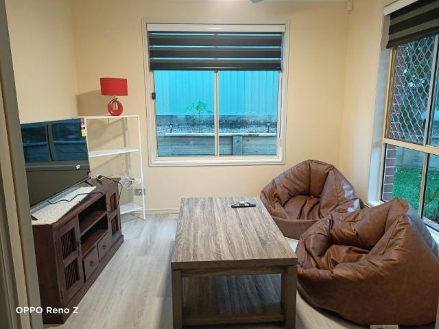Room for rent in Parkwood, Gold Coast City