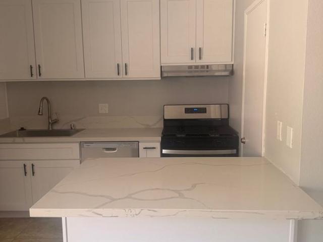 Apartment for rent in Garnet, Palm Springs