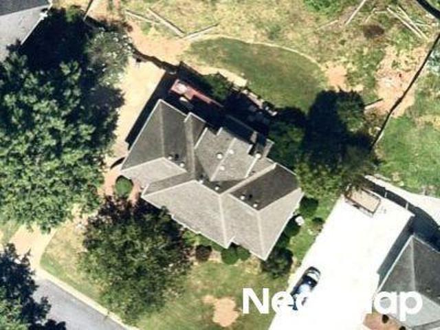 House for sale in Charlton Crossing, Douglasville