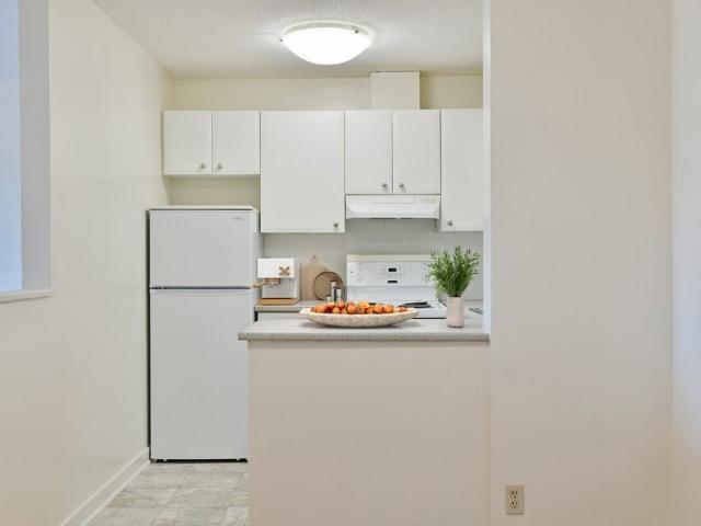 Apartment for rent in Mulhurst Bay, Ontario
