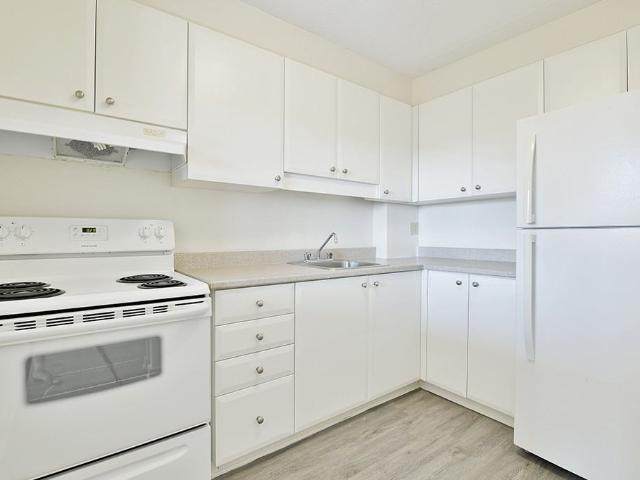 Apartment for rent in Mulhurst Bay, Ontario