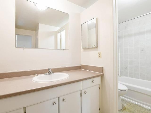 Apartment for rent in Mulhurst Bay, Ontario