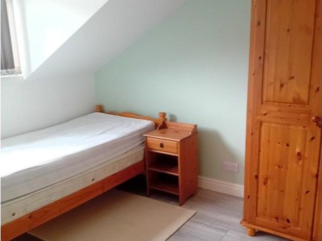Room for rent in Long Lee, West Yorkshire