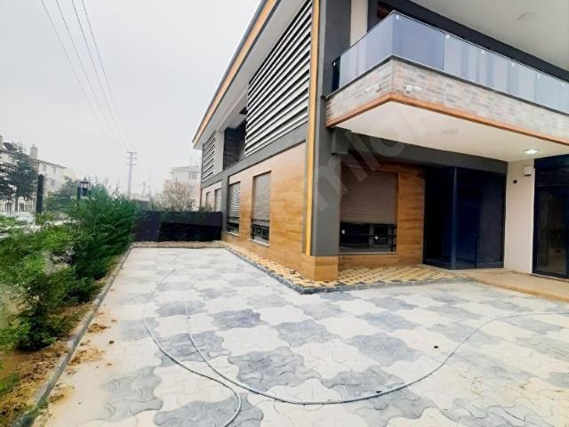 Selçuklu, Konya içerisinde satılık Villa