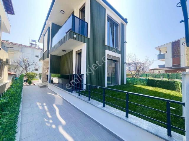 Edremit, Balikesir içerisinde satılık Villa