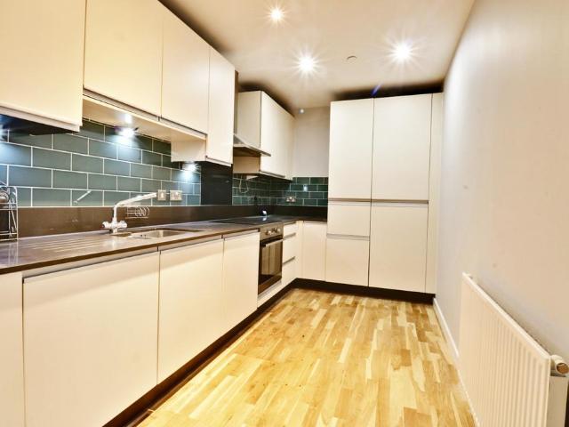 Apartment for rent in London Borough of Lambeth, Greater London