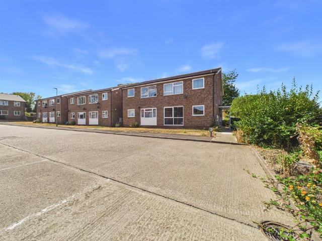 Apartment for rent in Berrick Salome, Oxfordshire
