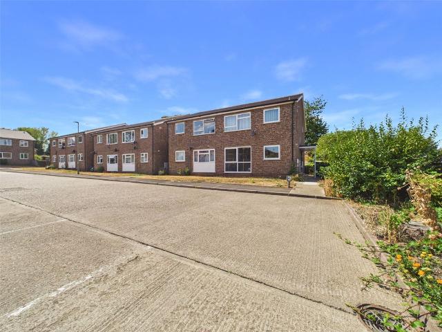 Apartment for rent in Berrick Salome, Oxfordshire