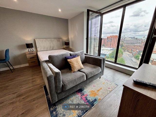 Studio for rent in Baltic Triangle, Calderstones