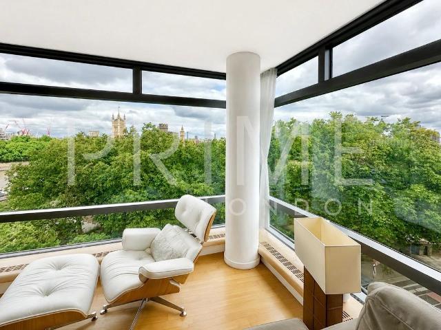 Apartment for rent in South Lambeth, Greater London