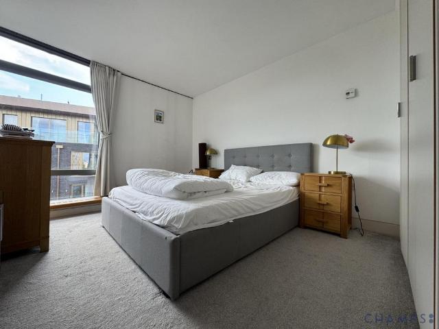 Apartment for rent in South Lambeth, Greater London