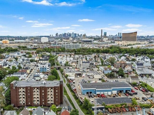 Condo for sale in Everett, Massachusetts