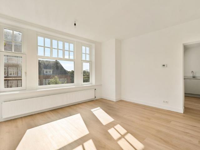Appartement te huur in Zuid, Amsterdam