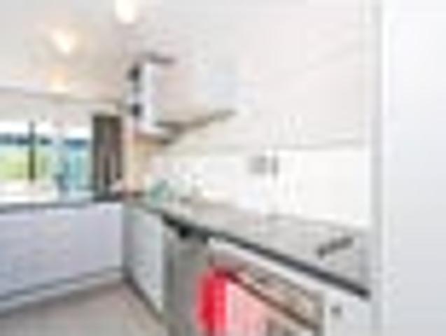 Apartment for rent in Carlaw Park, Auckland