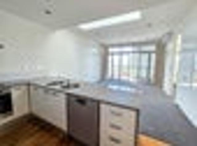 Apartment for rent in Mechanics Bay, Auckland