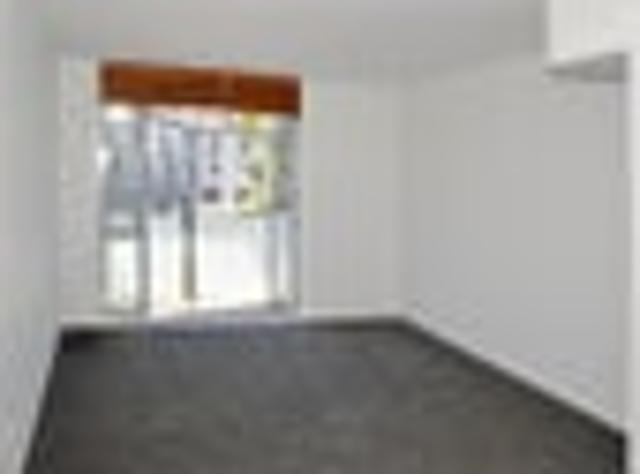 Townhouse for rent in Mechanics Bay, Auckland