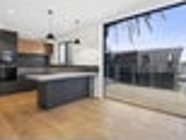 Townhouse for rent in Parnell