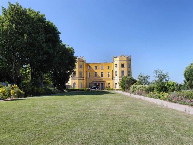 Apartment for rent in Stoke Park, West of England