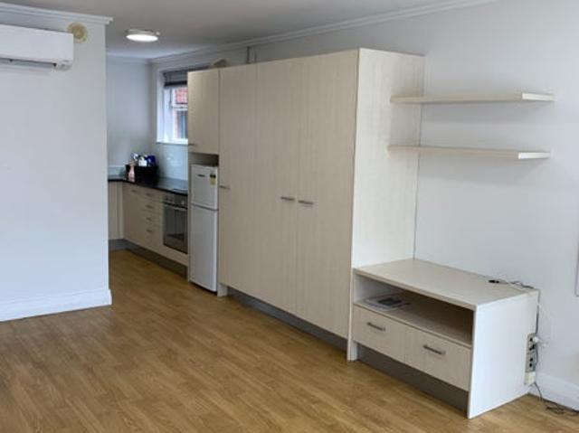 Property for rent in Mechanics Bay, Auckland