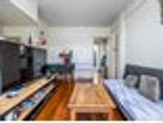 House for sale in Mechanics Bay, Auckland