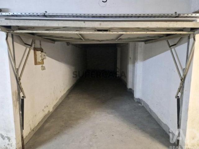 Garagem venda em Caramonas, Viana Do Castelo