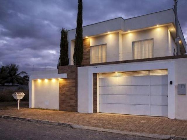 Casa venda em Região Geográfica Imediata de Luziânia, Região Integrada de Desenvolvimento do Distrito Federal e Entorno