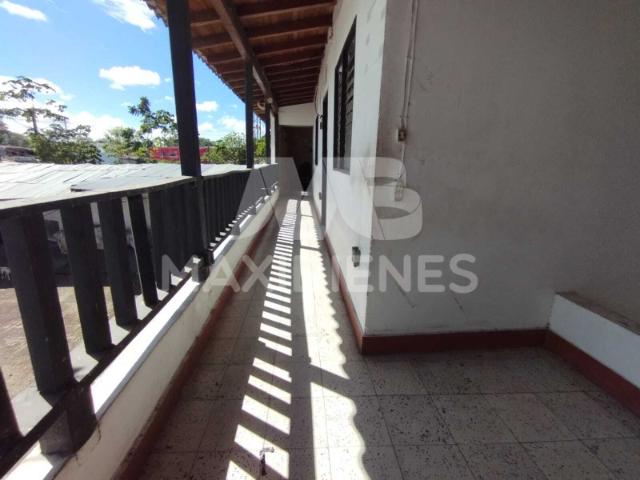 Parqueadero En Arriendo En Apartado En Correg. Reposo A264743