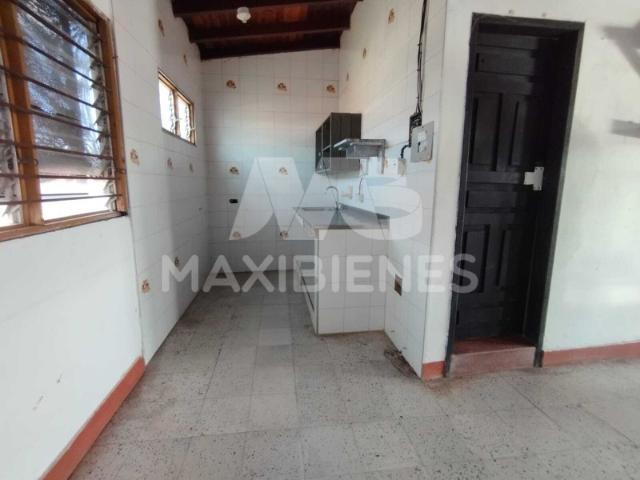 Parqueadero En Arriendo En Apartado En Correg. Reposo A264743