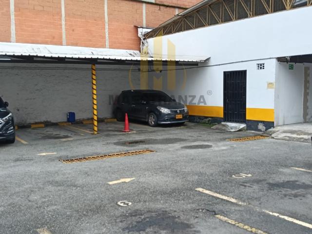 Parqueadero En Venta En Medellin En Buenos Aires V345506