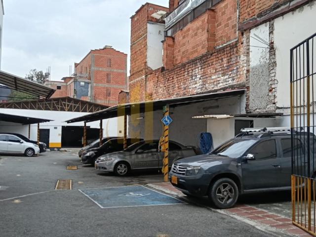 Parqueadero En Venta En Medellin En Buenos Aires V345506