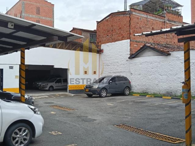 Parqueadero En Venta En Medellin En Buenos Aires V345506