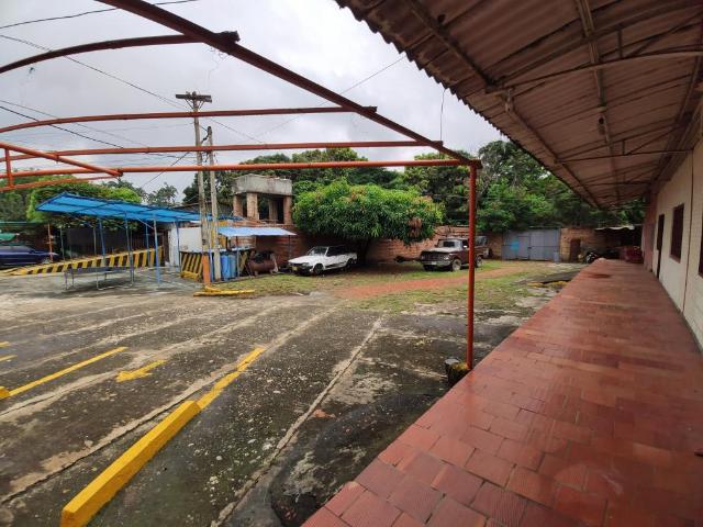 Parqueadero En Venta En Villa Del Rosario En La Parada V84622