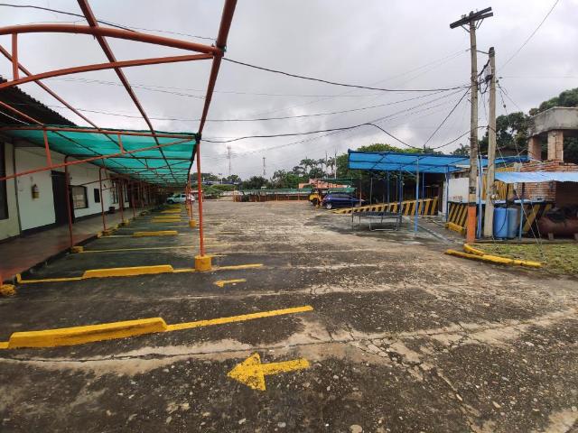 Parqueadero En Venta En Villa Del Rosario En La Parada V84622
