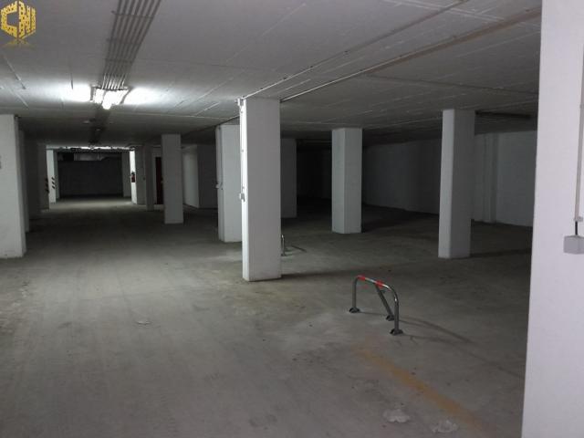 Garagem venda em Cabeço de Mouro, Cascais