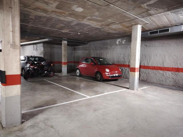Parking en venta en Sabadell, Can Rull