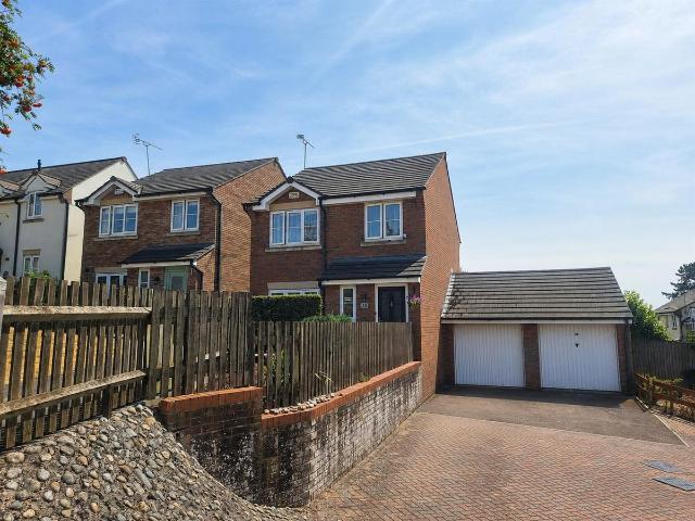 House for rent in Denecroft, Bromsberrow Heath