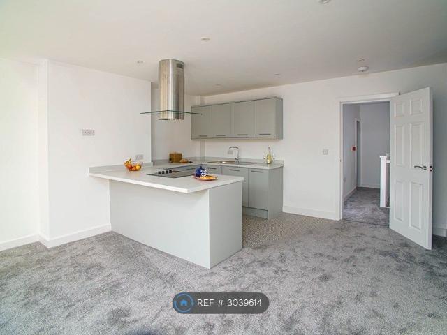 Apartment for rent in Winton, Salford