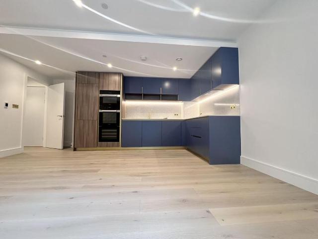 Apartment for rent in Hammersmith, Greater London