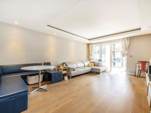 Apartment for rent in Fulham Reach, Greater London