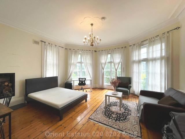 Apartment for rent in Hendon, Greater London