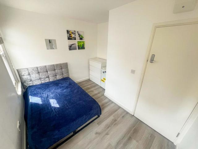 Room for rent in Hendon, Greater London